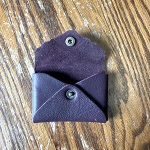 Portland Leather Goods Mini Daisy Wallet in Plum!